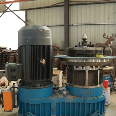 平たい箱のダイス木はさびない機械1100kg/H 800kg/H省エネを小球形にする