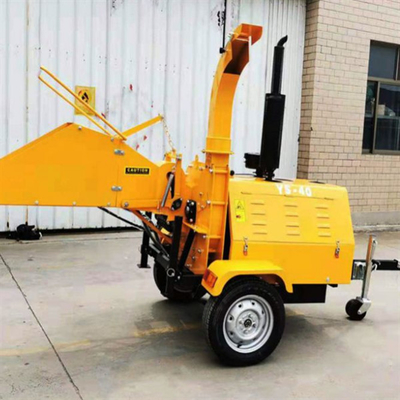 高速木製の丸太の快活な機械0.8t/H Ptoは快活なシュレッダー44×38cmに動力を与えた