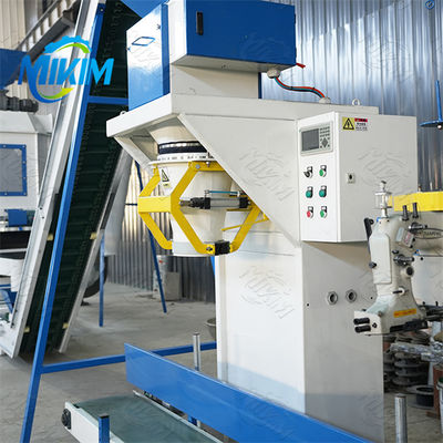 大規模、中規模、小規模養鶏場向けの省エネ・排出削減型全自動家禽飼料生産ライン。