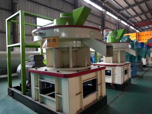 12mm Diaの牛は木製の餌機械製造所の出版物機械80Cに100Cに与える