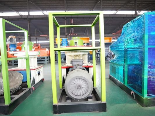 家の小さい農場のおがくずの生物量のRicehuskの草を作るための木製の餌の出版物