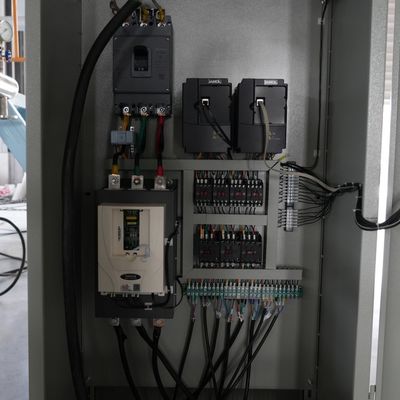 セリウムの機械魚を作る小さいペット フードは生産機械耐久性に与える