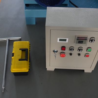 高性能のディーゼル機関を搭載する浮遊魚の供給の餌機械