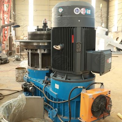 コーヒー ローラーが付いている不用なPTOによって運転される木製の餌の製造所20mm