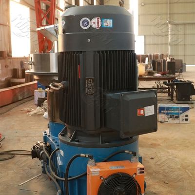 機械5000kg/H 2mmを作るアルファルファのバガスの生物燃料のプラスチック餌
