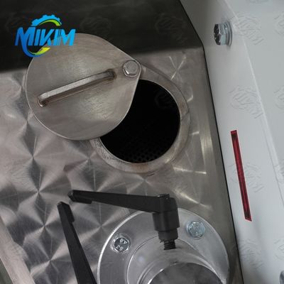 家禽の供給の餌は良質の供給の生産および改善された群の健康のための精密機械を機械で造る