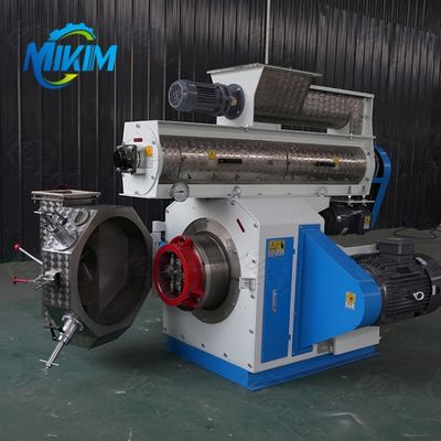 有効なスペース節約の家禽の供給の餌機械115x45x95CM