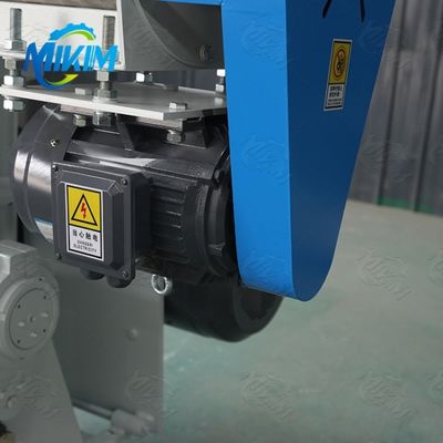 380Volt家禽の供給の餌機械魚は処理機械に高性能に与える