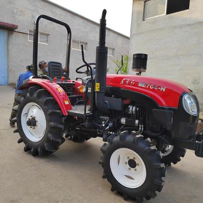 品質 小型トラクターの農機具4wd 50hp 70hp 100hp 4x4の農場トラクター 工場