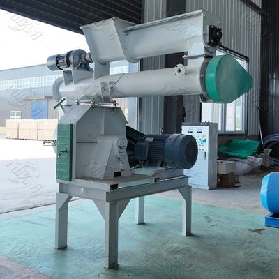セリウムの手動魚の供給の餌機械350-450kg/H牛は機械の作成に与える